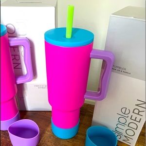 Simply Modern Trek Tumbler 80’s 40 oz. Brand New in Box!